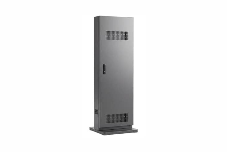  Фото видеопилон для улицы axetech 32" saw street - фото 2